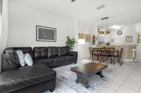 3 Bedrooms- 2,5 Bathrooms- Encantada 8529 Bl